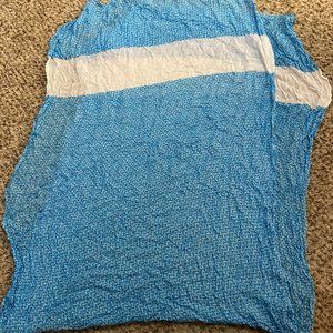 NWT Michael Kors Blue and White Pattern Scarf